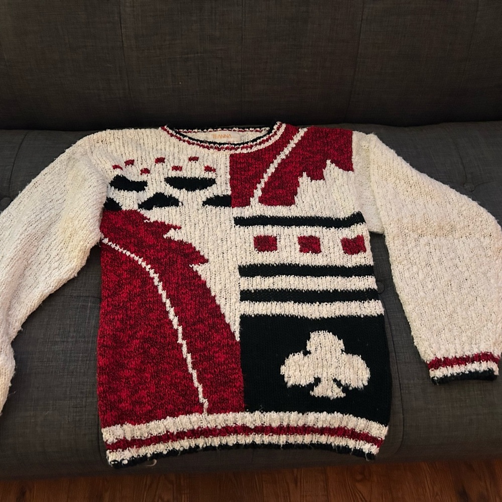 Vintage Teanna Cream Crewneck Sweater with Geometric Patterns
